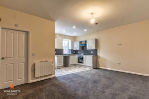 Flat 2 Lounge/Kitchen- click for photo gallery